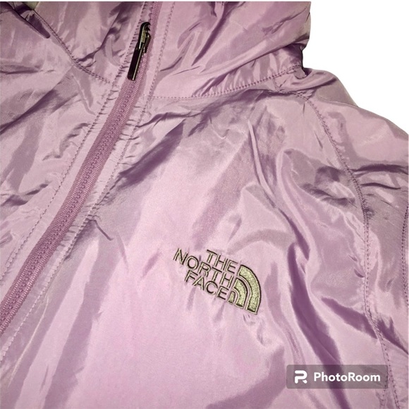 The North Face Women’s Medium Hyvent Winter Coat with Light coat - Picture 8 of 8